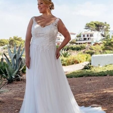 Plus-Size-Brautkleider in Schrobenhausen