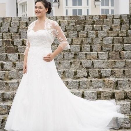 Plus-Size-Brautkleider in Schrobenhausen