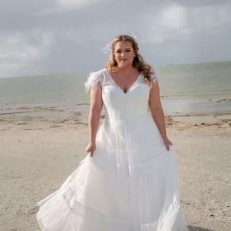 Plus-Size-Brautkleider in Schrobenhausen
