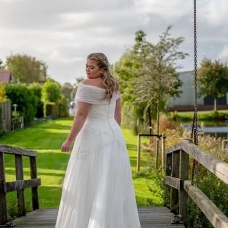 Plus-Size-Brautkleider in Schrobenhausen