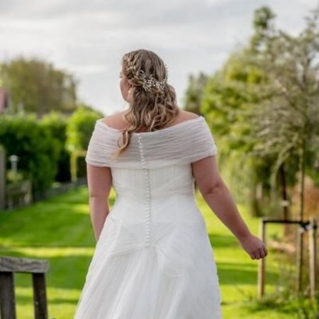 Plus-Size-Brautkleider in Schrobenhausen