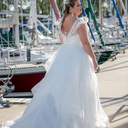 Plus-Size-Brautkleider in Schrobenhausen