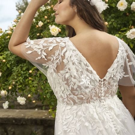 Plus-Size-Brautkleider in Schrobenhausen