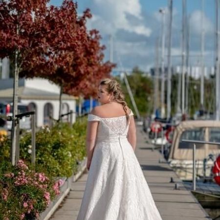 Plus-Size-Brautkleider in Schrobenhausen