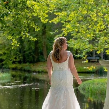 Plus-Size-Brautkleider in Schrobenhausen