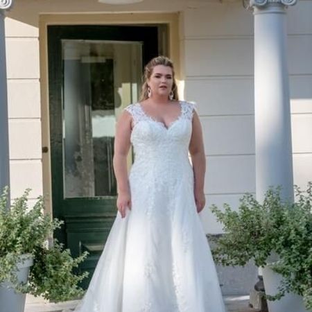 Plus-Size-Brautkleider in Schrobenhausen