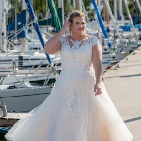 Plus-Size-Brautkleider in Schrobenhausen