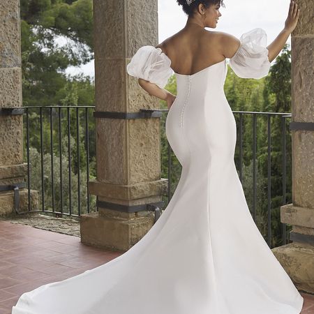 Plus-Size-Brautkleider in Schrobenhausen