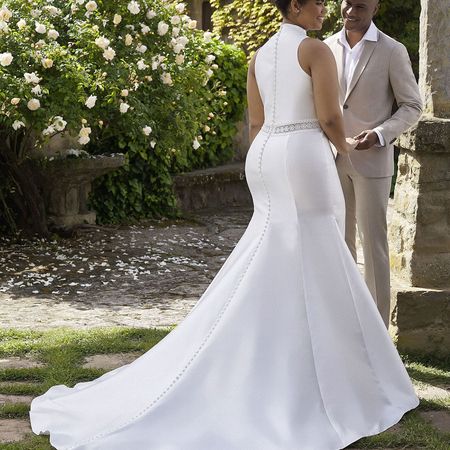 Plus-Size-Brautkleider in Schrobenhausen