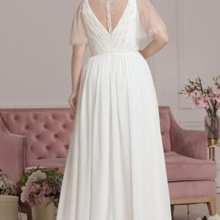 Plus-Size-Brautkleider in Schrobenhausen