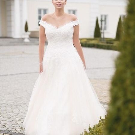 Plus-Size-Brautkleider in Schrobenhausen